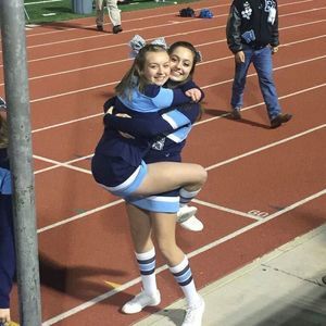 Meet your Posher, Deena